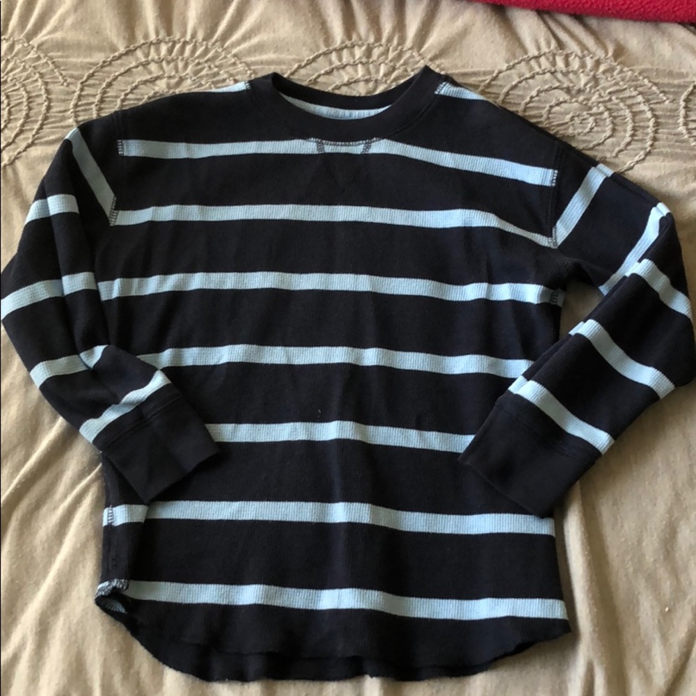 Boys XS long sleeves Gap thermal shirt